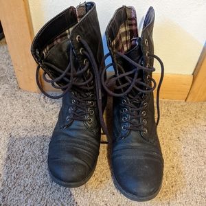 Women's Boots